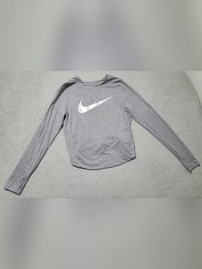 Nike Dri Fit Long Sleeve Shirt With Thumbholes Small